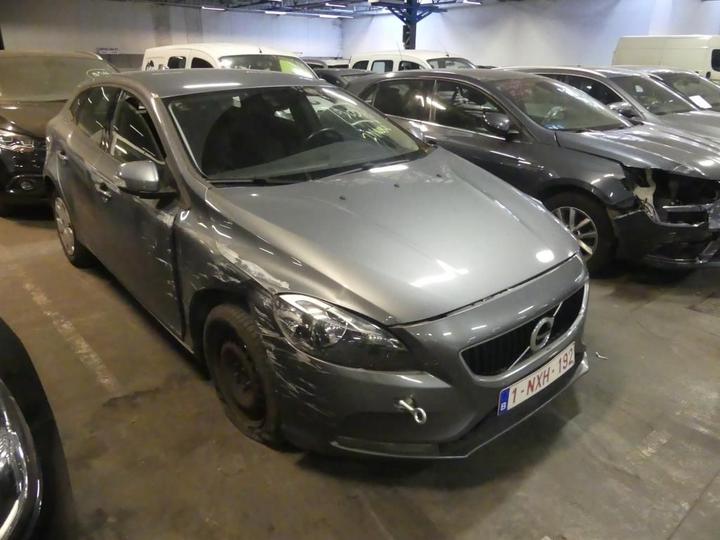 VOLVO V40 2016 yv1mv7431h2360593