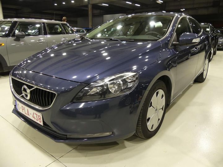 VOLVO V40 2016 yv1mv7431h2360910