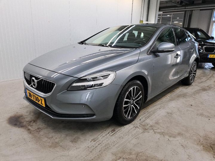 VOLVO V40 2016 yv1mv7431h2362262