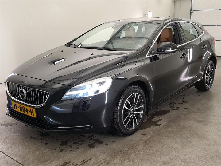 VOLVO V40 2016 yv1mv7431h2363598