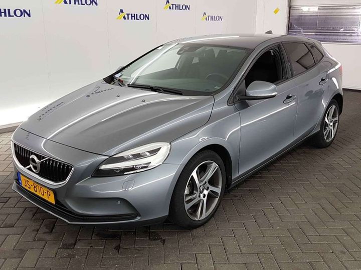 VOLVO V40 2016 yv1mv7431h2365907