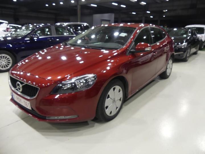 VOLVO V40 2016 yv1mv7431h2367335