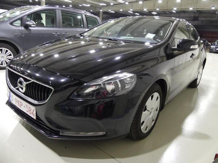 VOLVO V40 2016 yv1mv7431h2367563