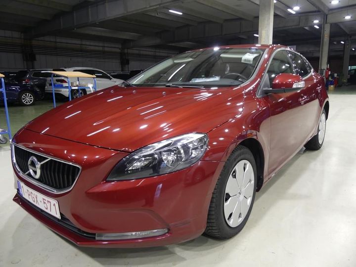 VOLVO V40 2016 yv1mv7431h2367652