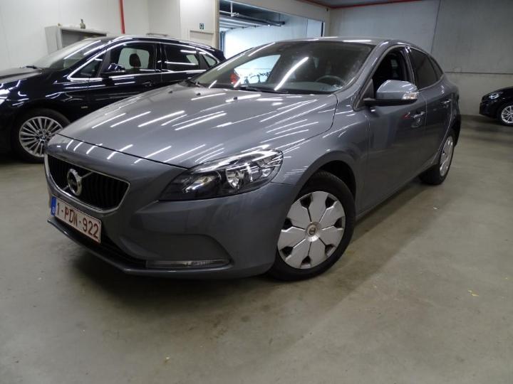 VOLVO V40 2016 yv1mv7431h2368291