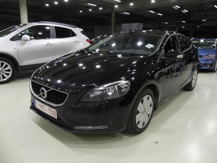 VOLVO V40 2016 yv1mv7431h2370991