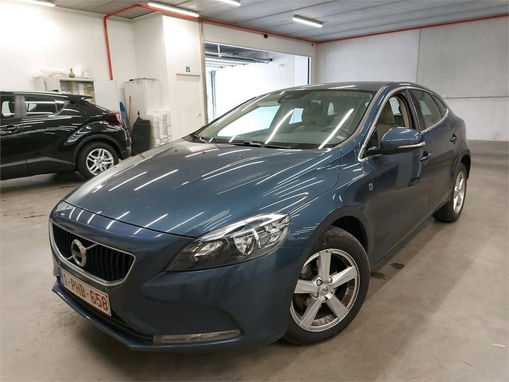 VOLVO V40 2016 yv1mv7431h2372239