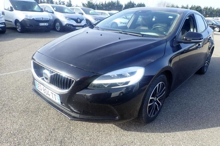 VOLVO V40 2016 yv1mv7431h2372468