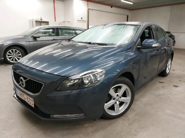 VOLVO V40 2016 yv1mv7431h2373612