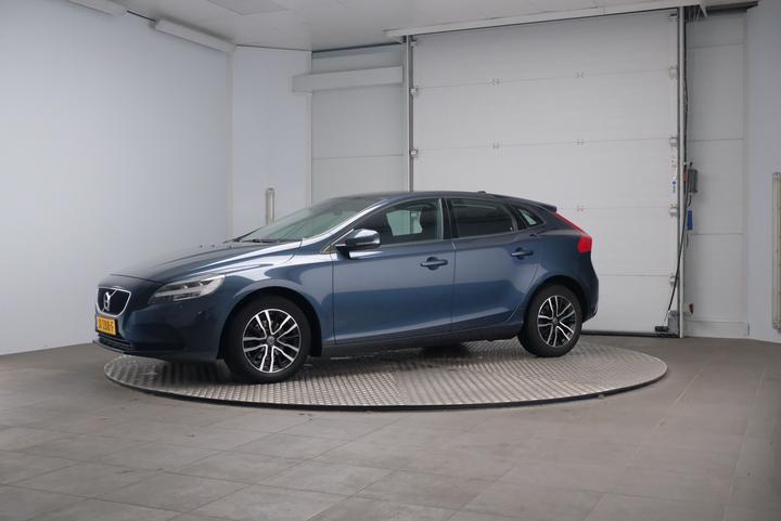 VOLVO V40 2016 yv1mv7431h2373926