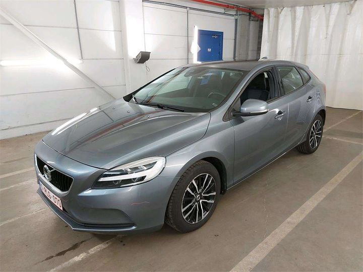 VOLVO V40 2016 yv1mv7431h2375645