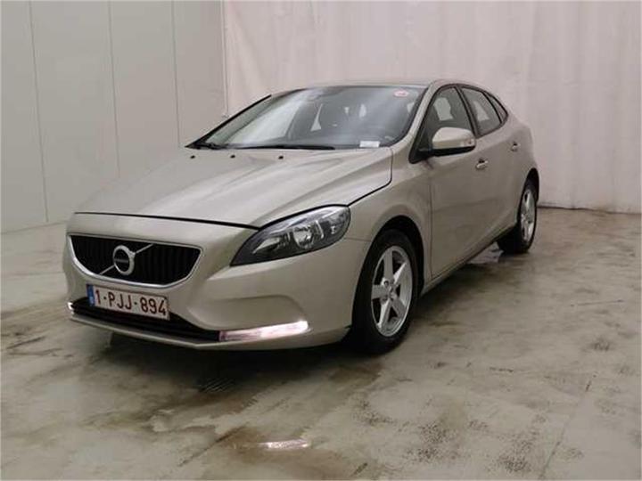 VOLVO V40 2016 yv1mv7431h2376545