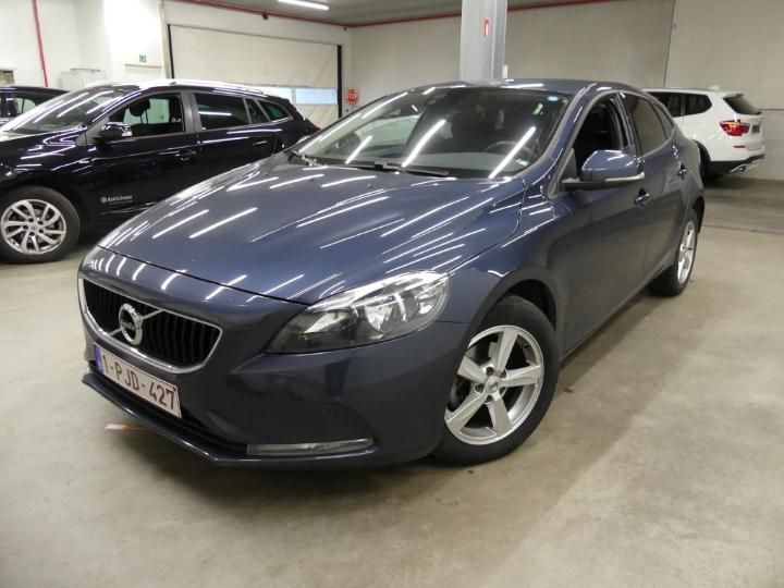 VOLVO V40 2016 yv1mv7431h2377117