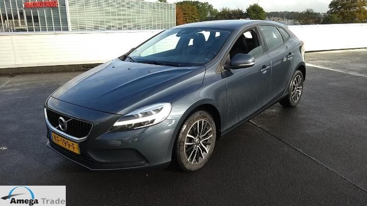 VOLVO V40 2016 yv1mv7431h2377450