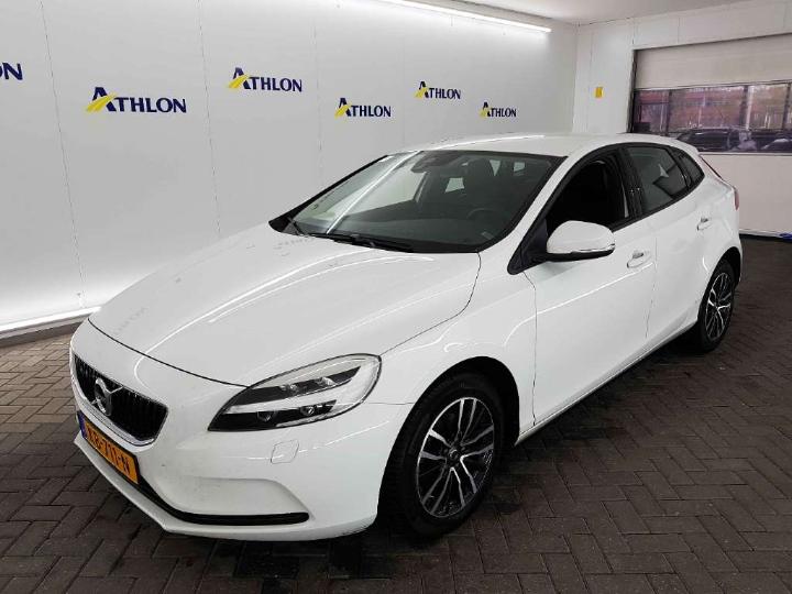 VOLVO V40 2016 yv1mv7431h2379803