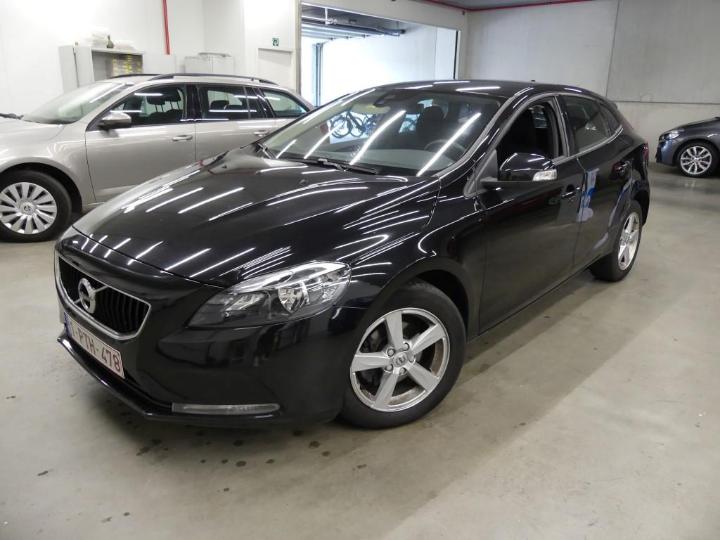 VOLVO V40 2016 yv1mv7431h2383373