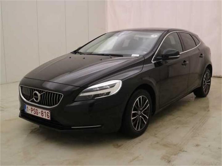 VOLVO V40 2016 yv1mv7431h2384495