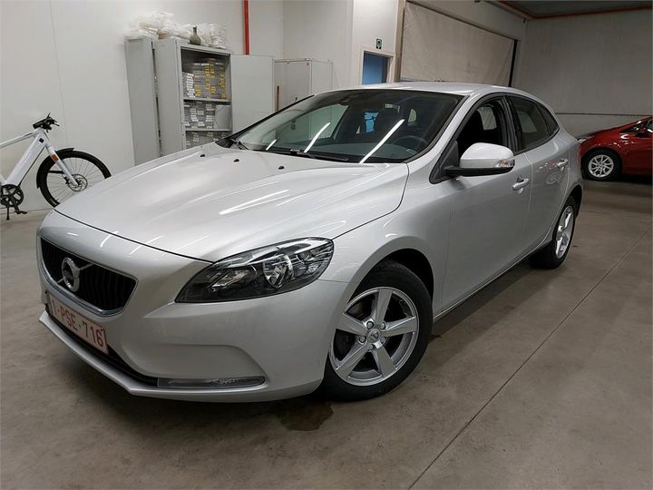 VOLVO V40 2016 yv1mv7431h2384973