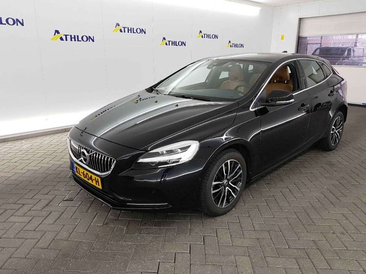 VOLVO V40 2016 yv1mv7431h2389305