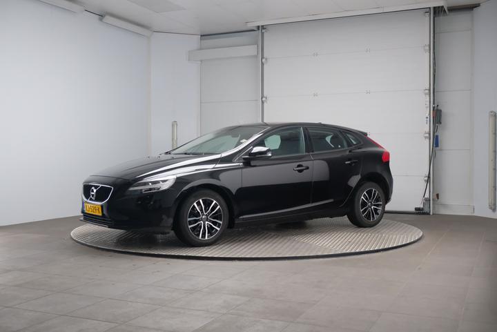 VOLVO V40 2016 yv1mv7431h2389469