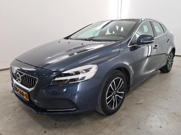 VOLVO V40 2016 yv1mv7431h2390471