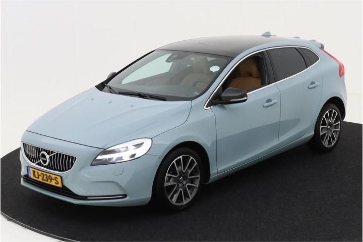 VOLVO V40 2016 yv1mv7431h2390962