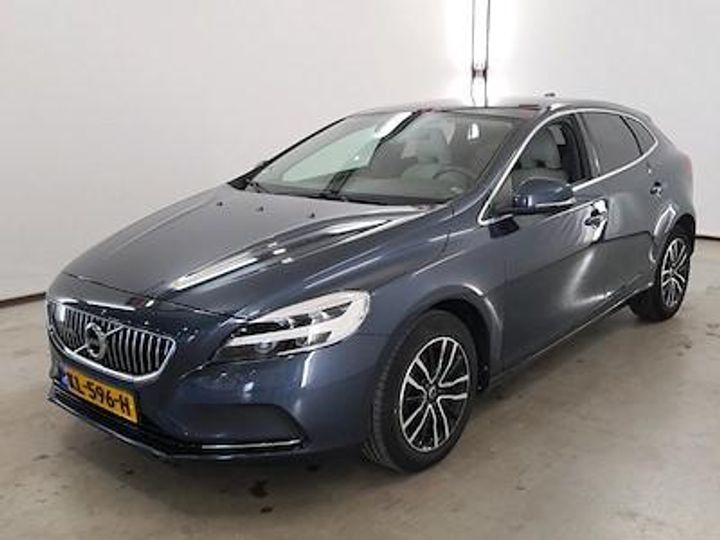 VOLVO V40 2016 yv1mv7431h2392509