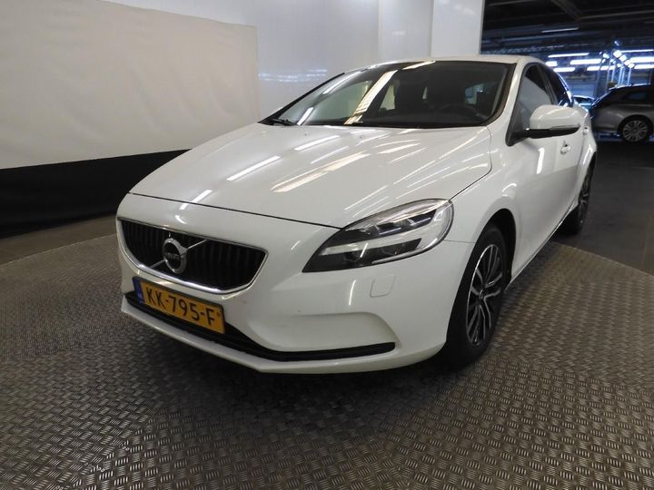 VOLVO V40 2016 yv1mv7431h2392790