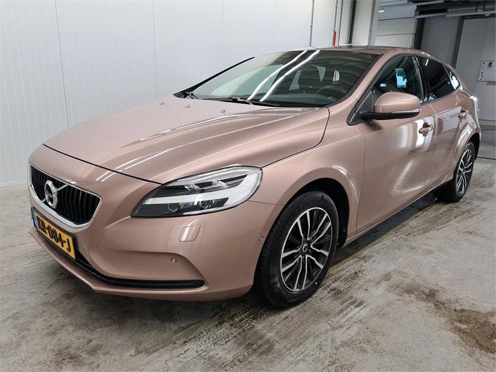 VOLVO V40 2016 yv1mv7431h2392915