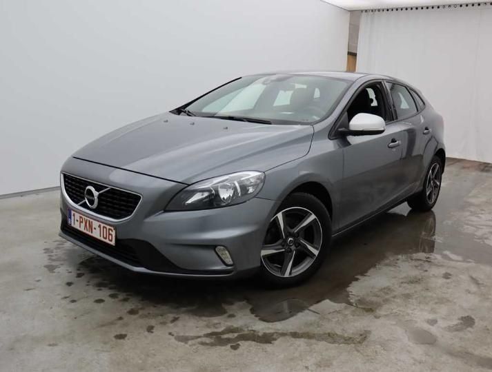 VOLVO V40 FL&#3916 2016 yv1mv7431h2393172