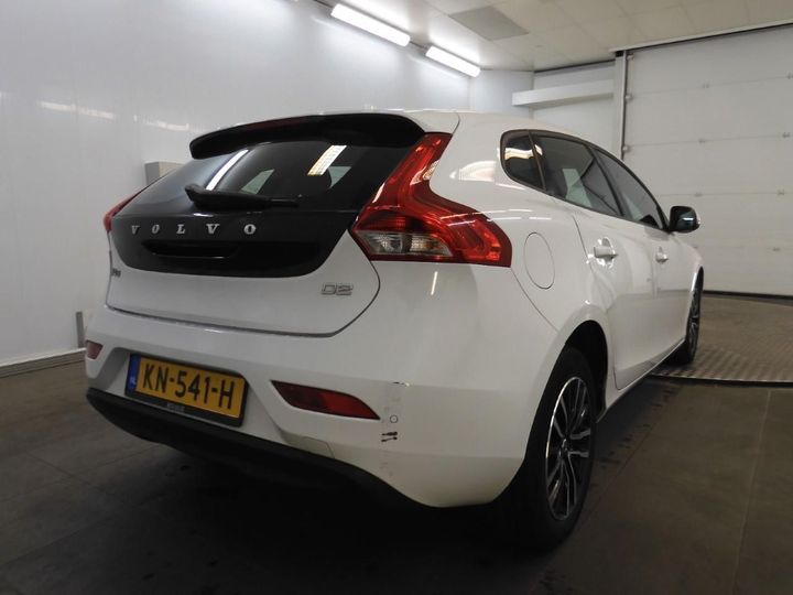 VOLVO V40 2016 yv1mv7431h2393455