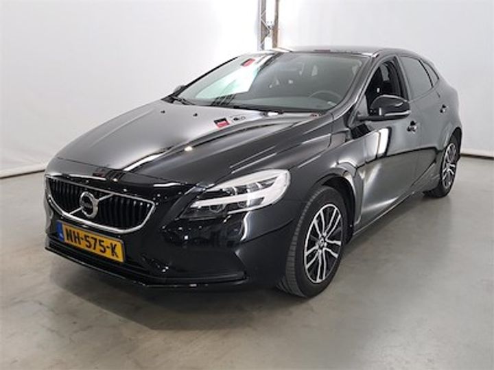 VOLVO V40 2017 yv1mv7431h2394471