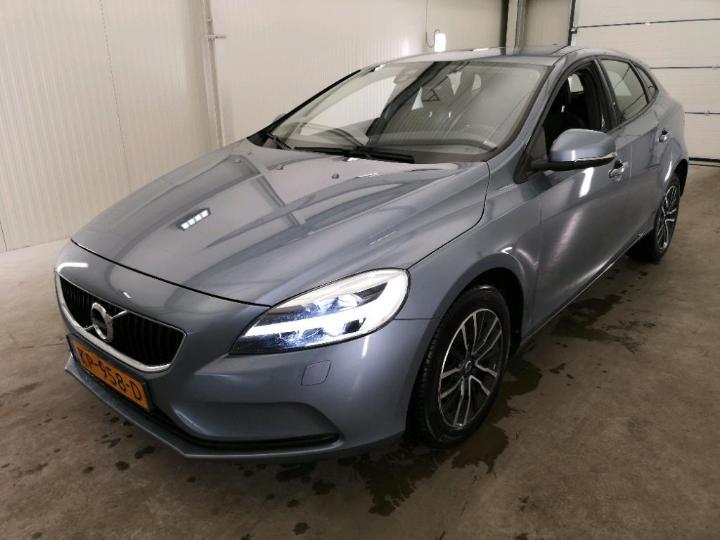 VOLVO V40 2016 yv1mv7431h2395308