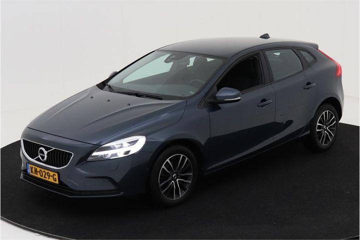 VOLVO V40 2016 yv1mv7431h2395356