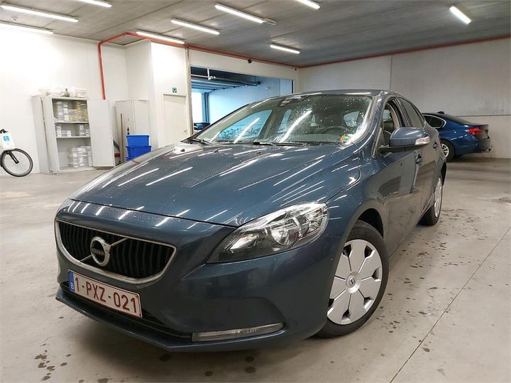 VOLVO V40 2016 yv1mv7431h2395858