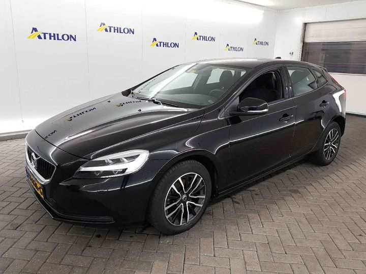 VOLVO V40 2016 yv1mv7431h2396573