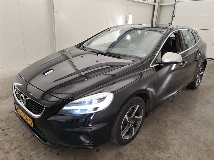 VOLVO V40 2016 yv1mv7431h2398498