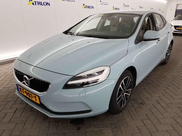 VOLVO V40 2016 yv1mv7431h2399144