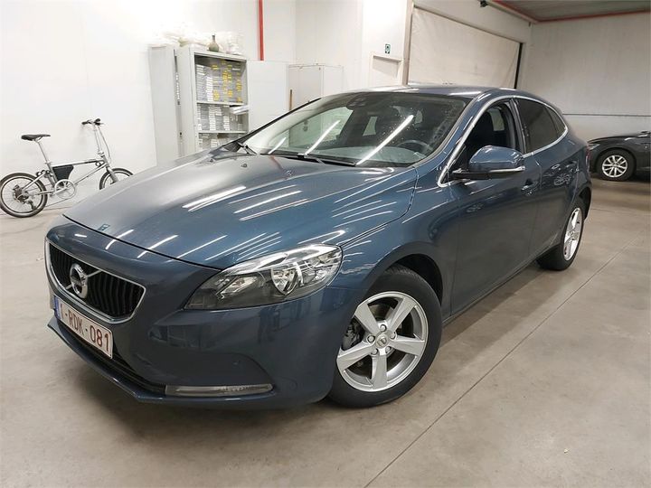 VOLVO V40 2016 yv1mv7431h2399978