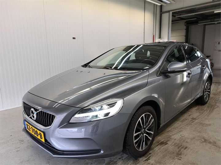 VOLVO V40 2016 yv1mv7431h2400628