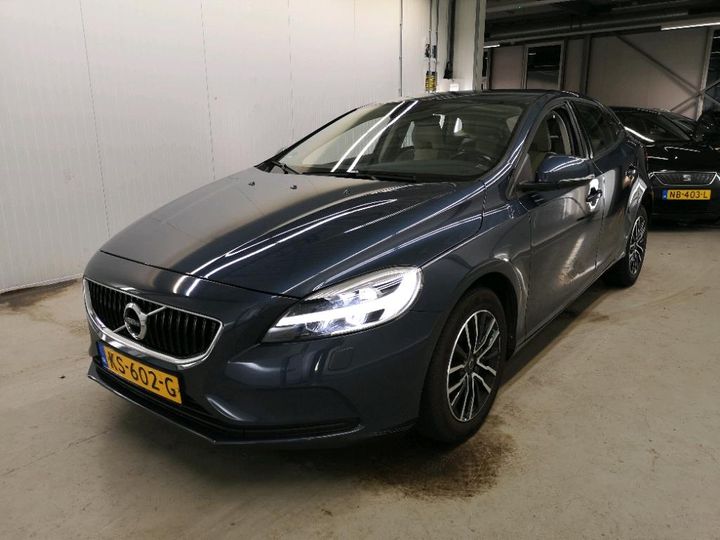 VOLVO V40 2016 yv1mv7431h2401287