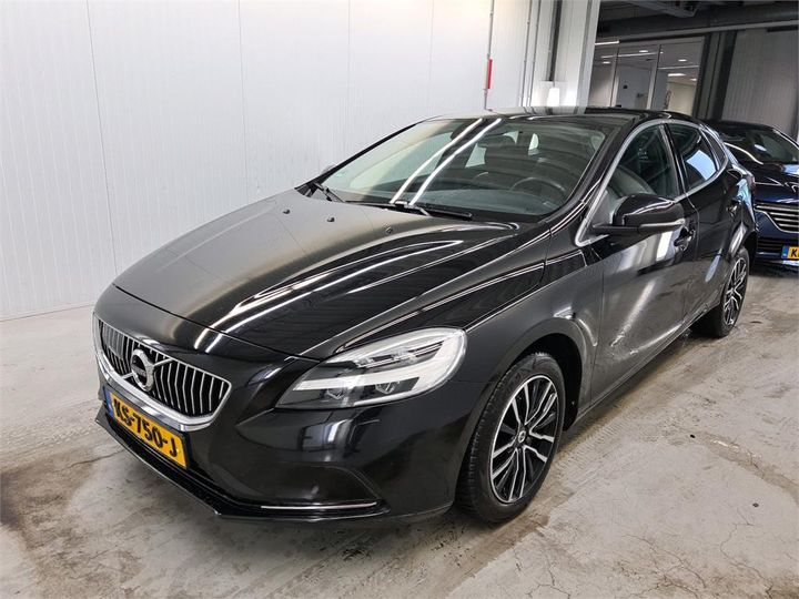 VOLVO V40 2016 yv1mv7431h2401310