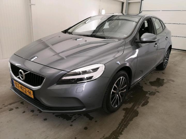 VOLVO V40 2016 yv1mv7431h2401515