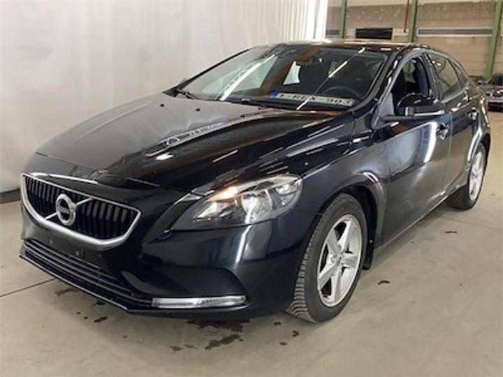 VOLVO V40 DIESEL - 2016 2016 yv1mv7431h2401750