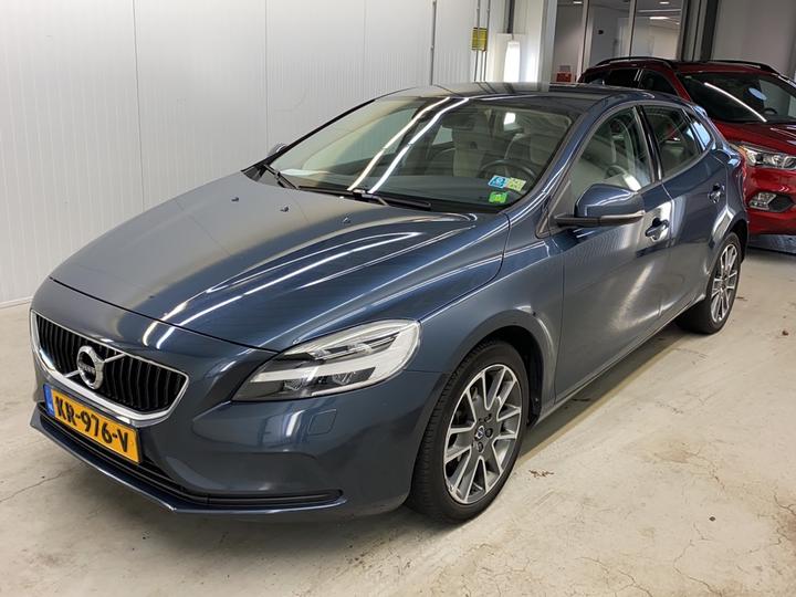 VOLVO V40 2016 yv1mv7431h2402704