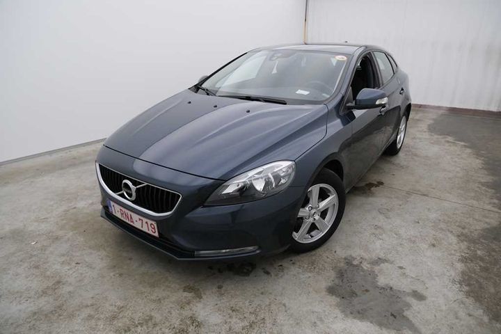 VOLVO V40 FL&#3916 2017 yv1mv7431h2403385