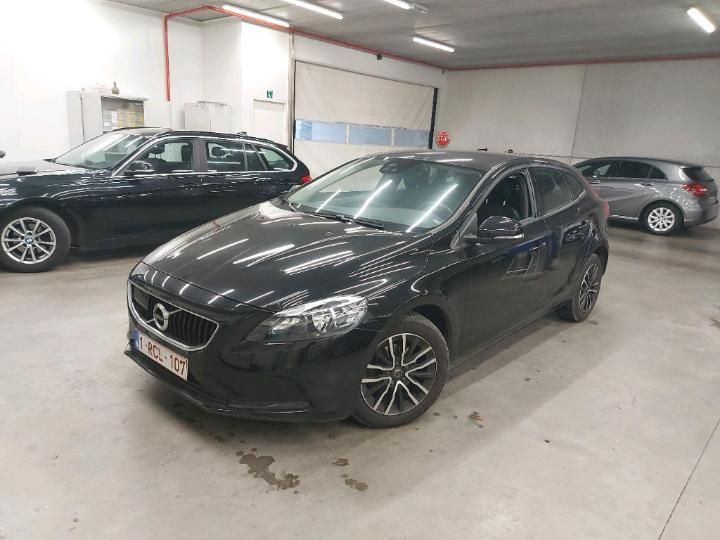 VOLVO V40 2016 yv1mv7431h2404806