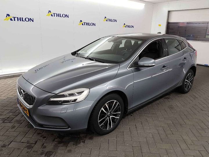 VOLVO V40 2016 yv1mv7480h2362006