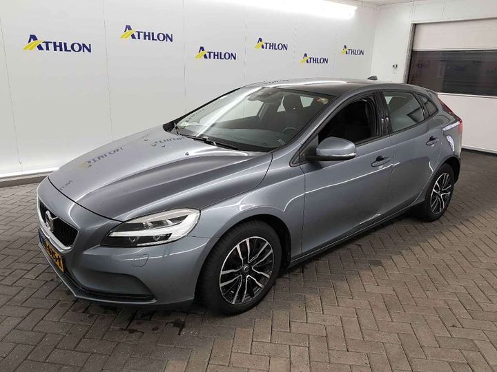 VOLVO V40 2016 yv1mv7480h2397729