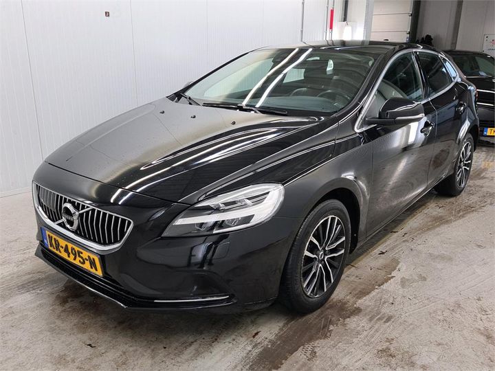 VOLVO V40 2016 yv1mv7480h2399645